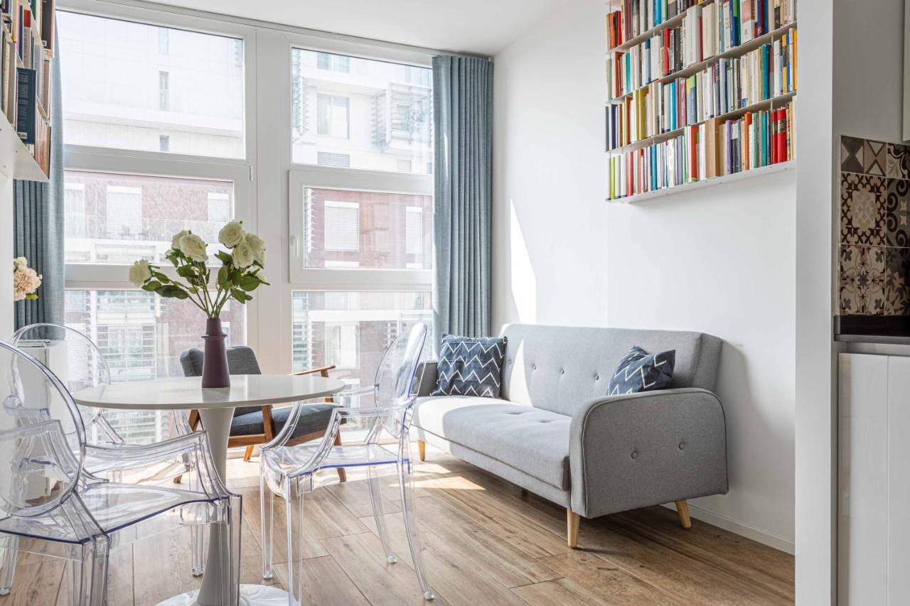 Luxnest I Porta Nuova Milan - Via Pirelli Apartment Luaran gambar